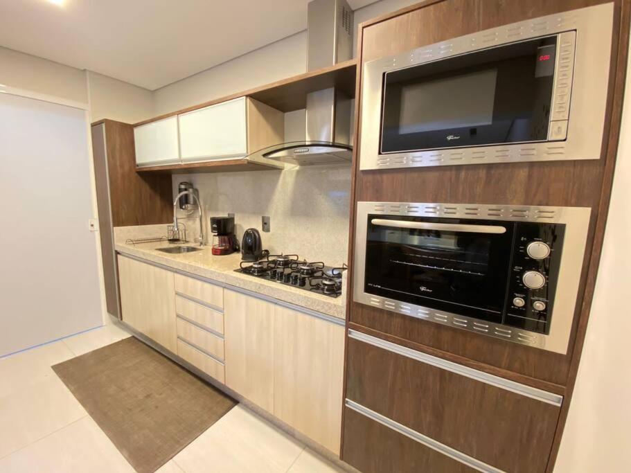 Encanto E Praticidade - Quadra Mar - Barra Sul Apartamento *